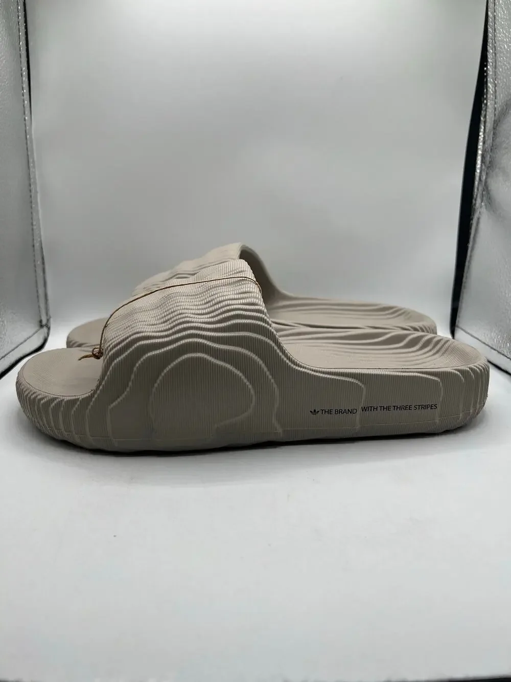 Adidas Adilette 22 Slides “Light Brown” size 10 men’s